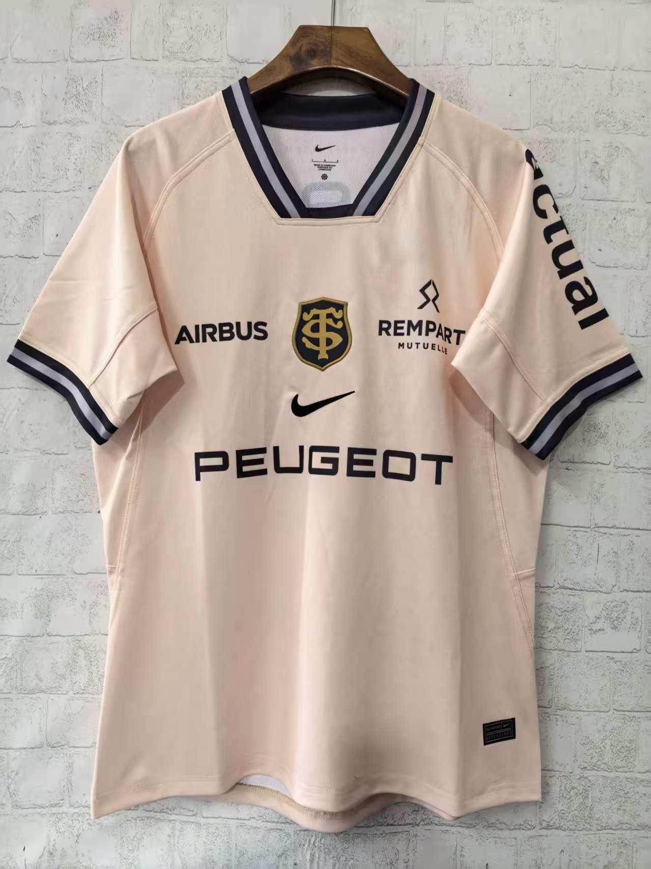 Stade Toulousain Away — Capitolium